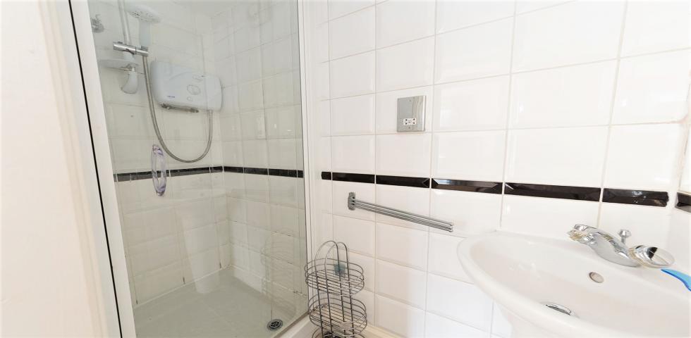 Modern House Garlinge Road, Kilburn